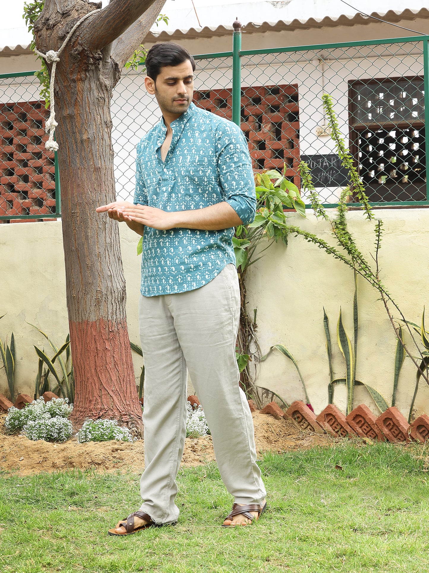 Handblock Printed Mens Cotton Short Kurta Style Shirt (Blue)