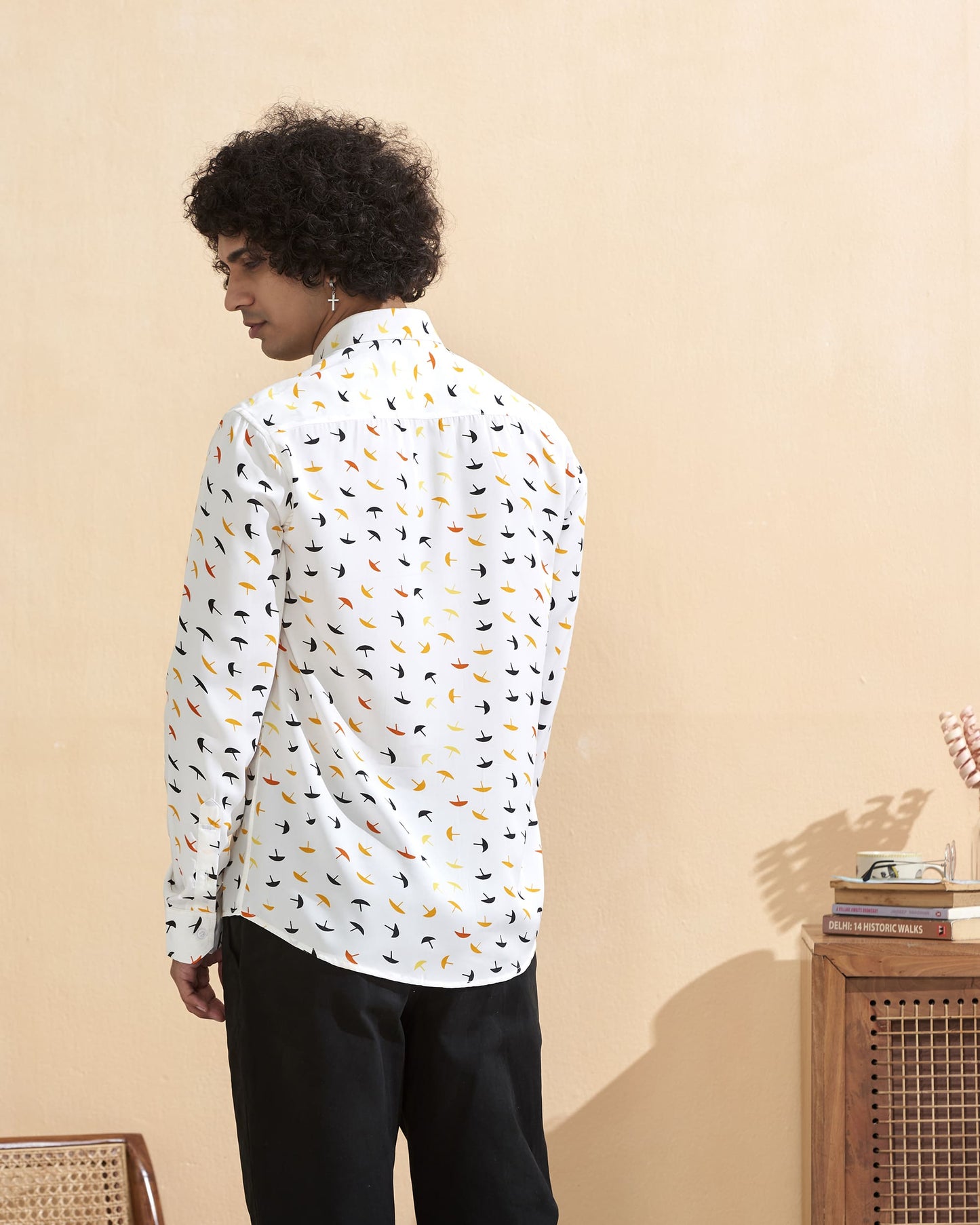 Full Sleeves White Crepe Casual Printed Men's Shirt