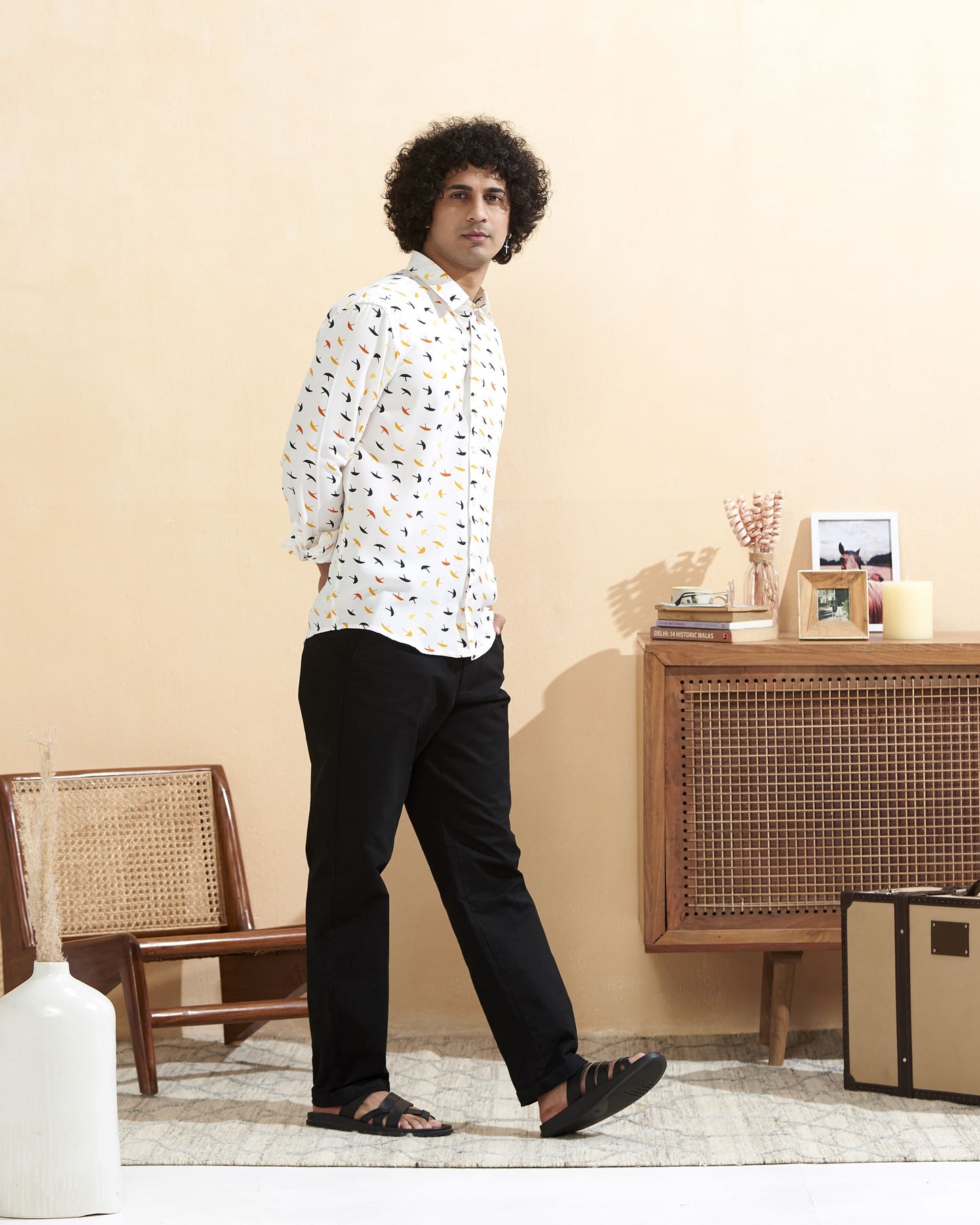 Full Sleeves White Crepe Casual Printed Men's Shirt