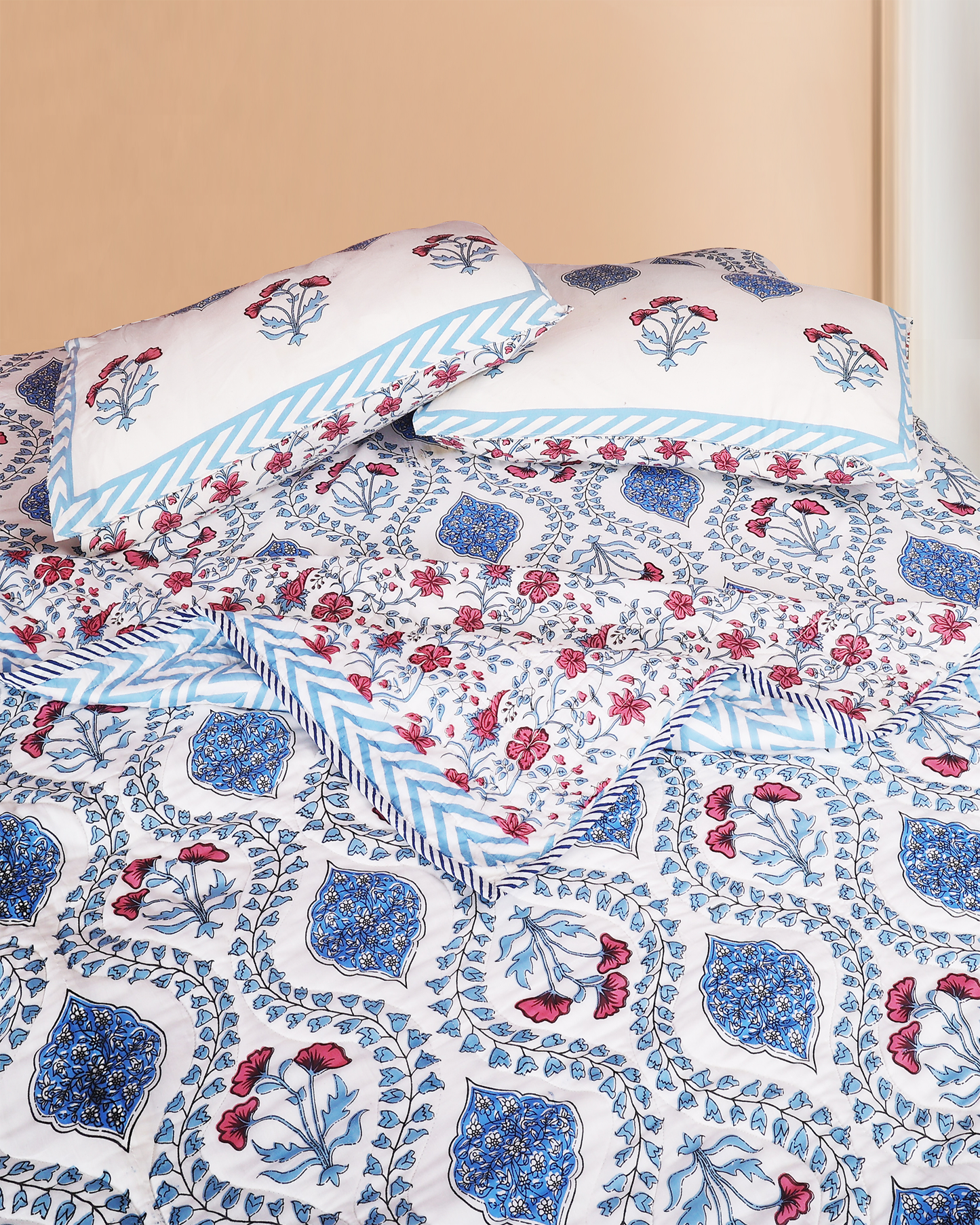 Blue Hand blocked Printed Reversible Double Bed Hand Quilting Quilt Set