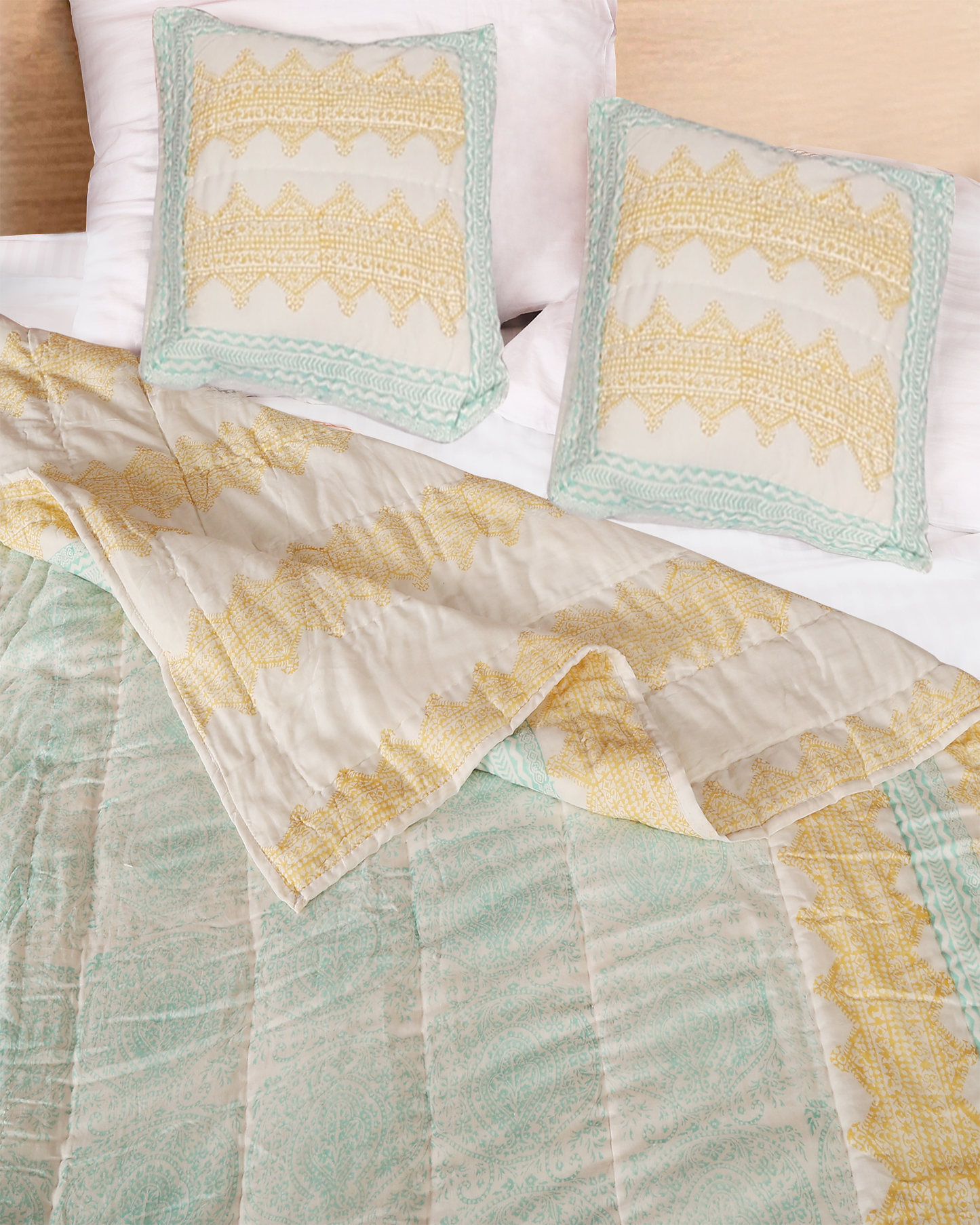 Light Green Hand blocked Printed Reversible Double Bed Hand Quilting Quilt Set