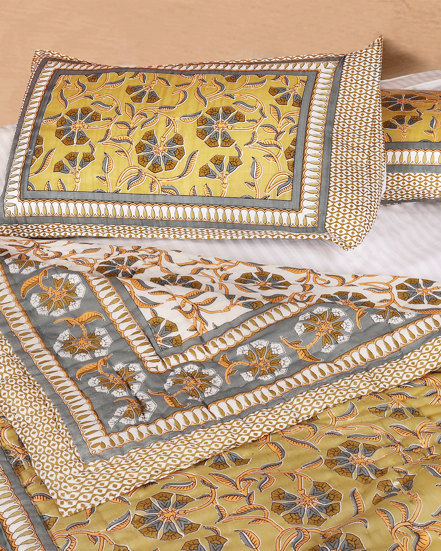Mustard Hand Block Reversible Double Bed Hand Quilting Quilt Set