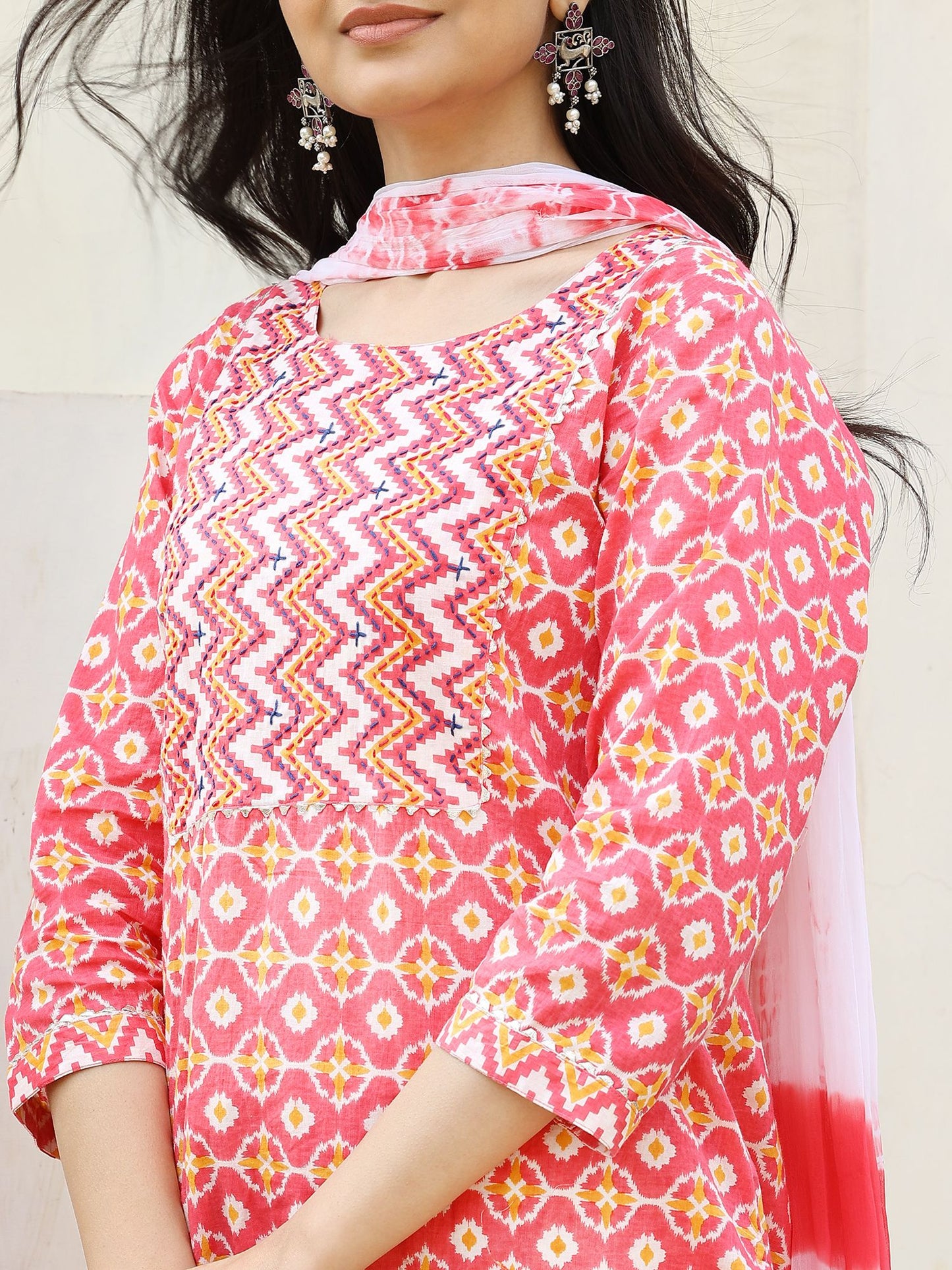 Pink Pastel Kurta Set with Tie-Dye Dupatta