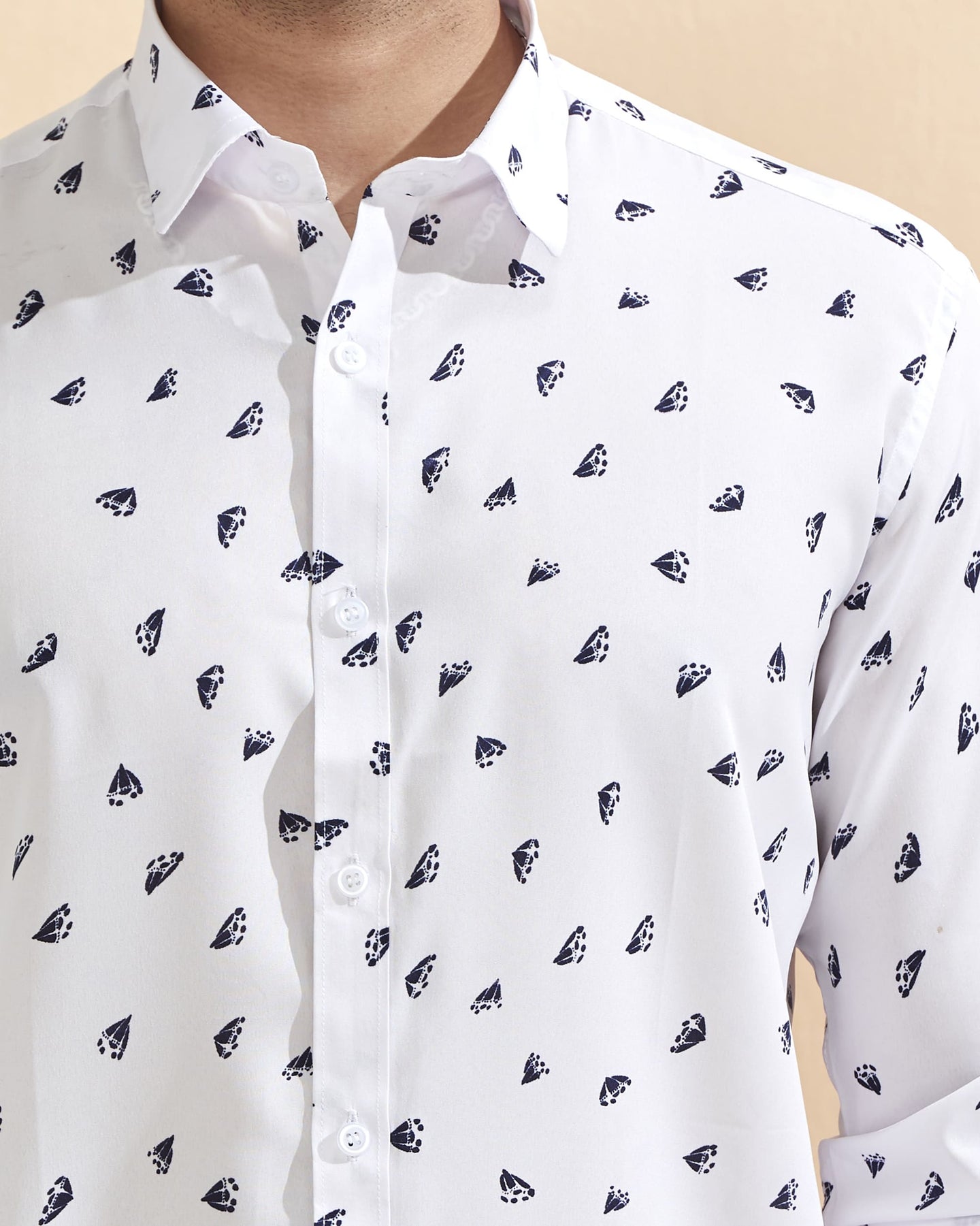 Full Sleeves White Crepe Casual Printed Men's Shirt