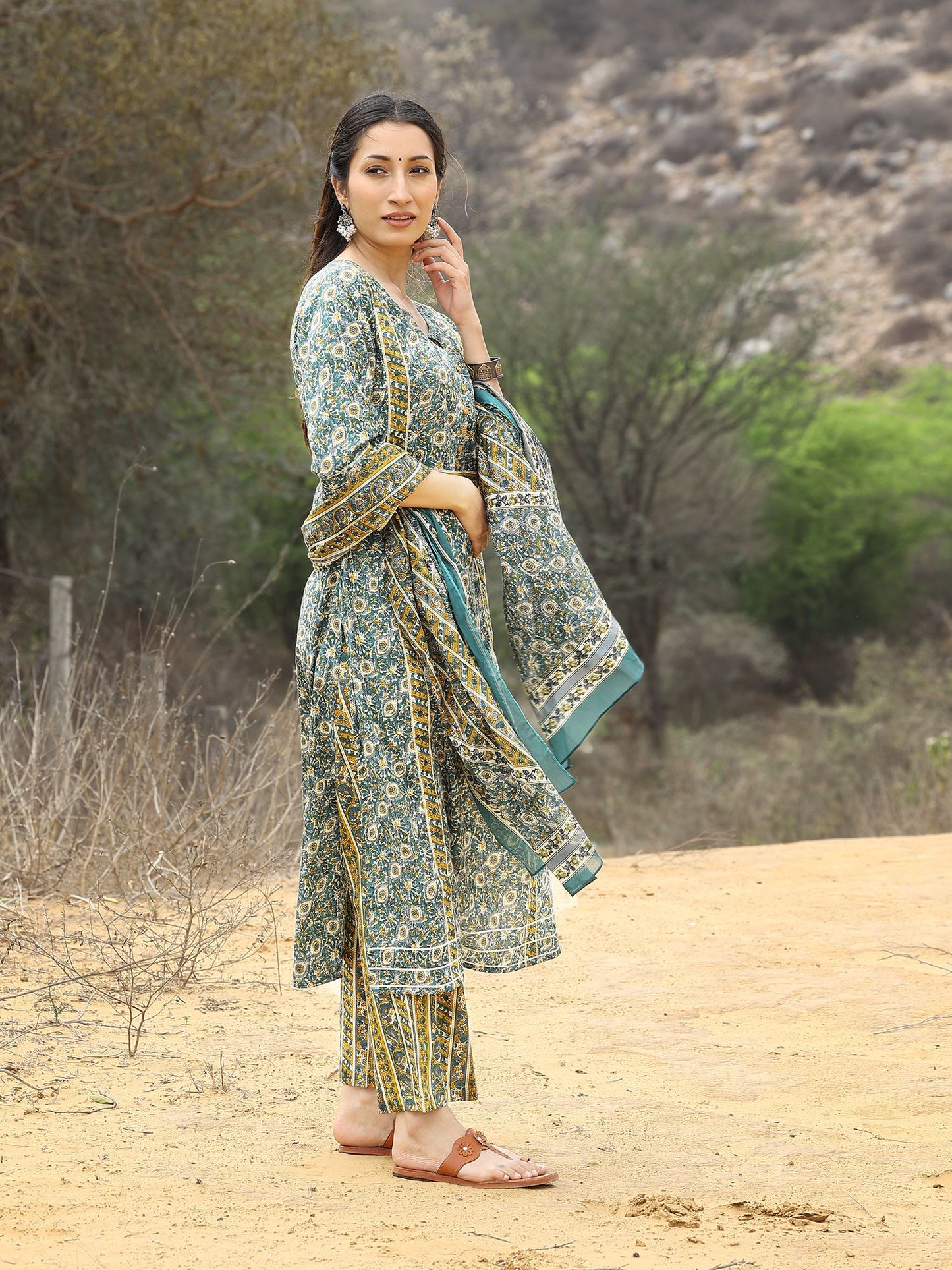 Pastel Gold Print Straight Kurta Set with Pant