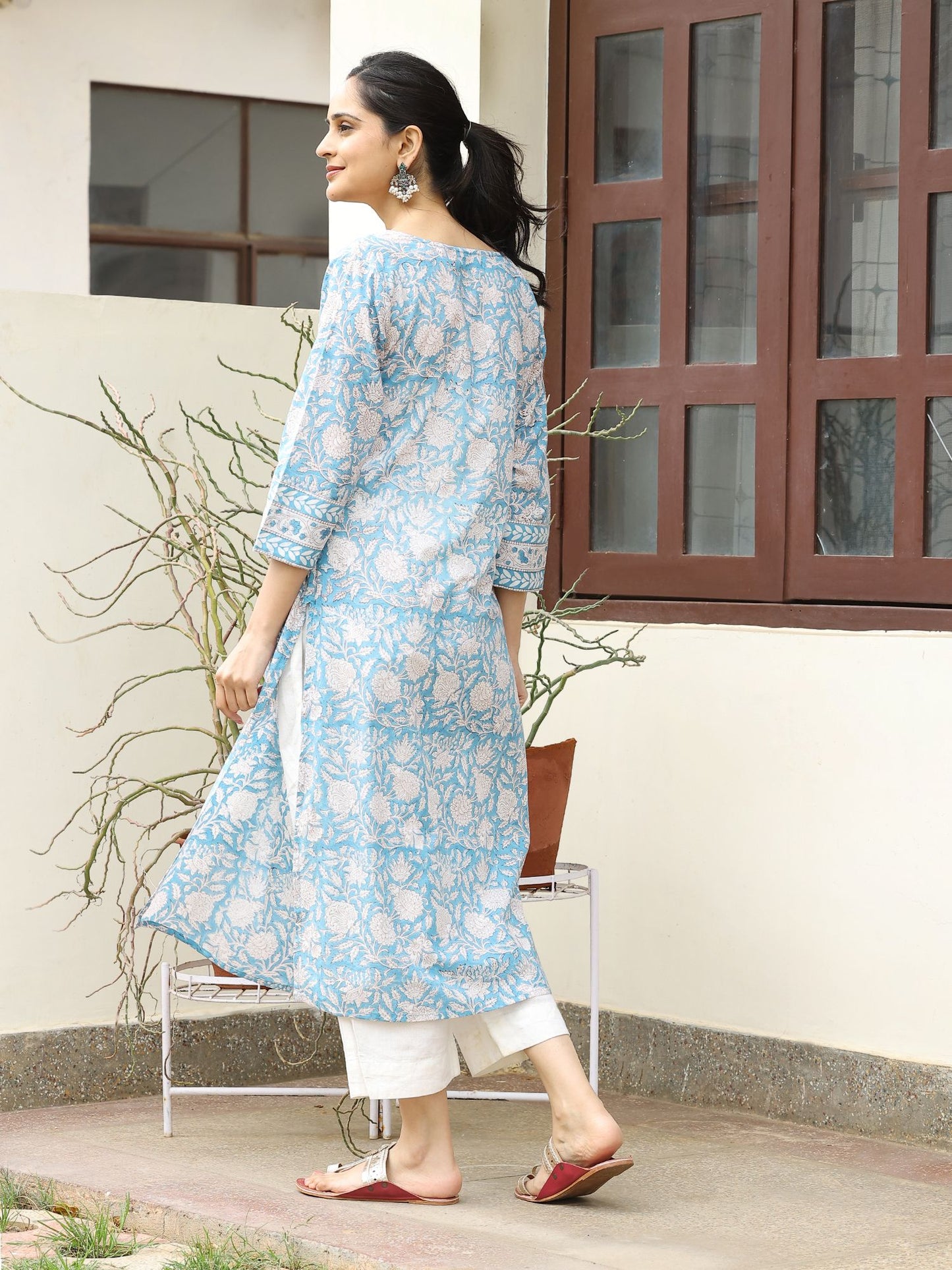 Blue Kantha HandBlocked Bagru Floral Printed Kurta