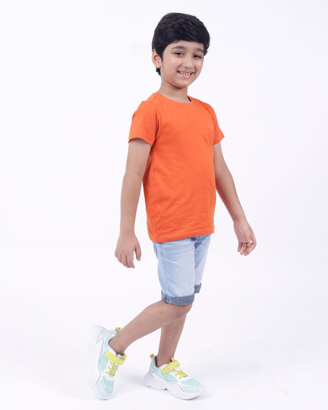 Bio washed kids round neck t-shirt