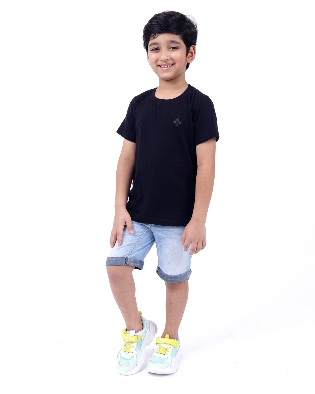 Bio washed kids round neck t-shirt