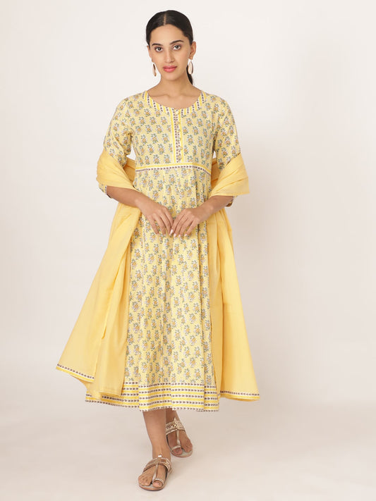 Yellow Cotton Round Neck Handblocked Printed Kurta Set