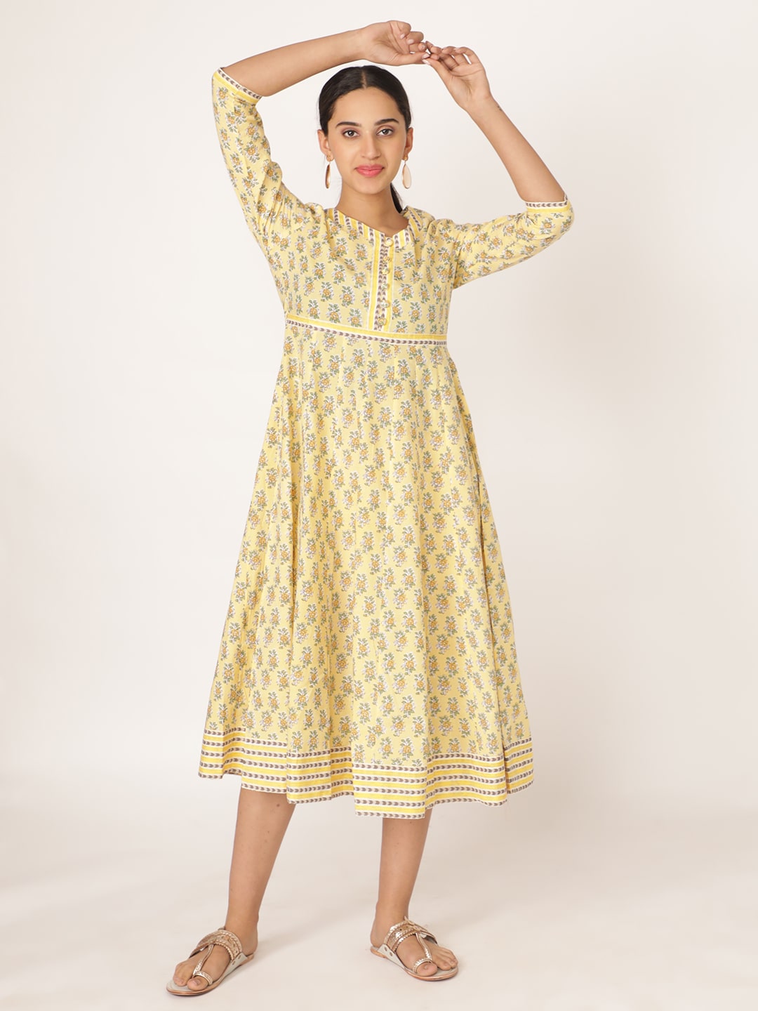 Yellow Cotton Round Neck Handblocked Printed Kurta Set