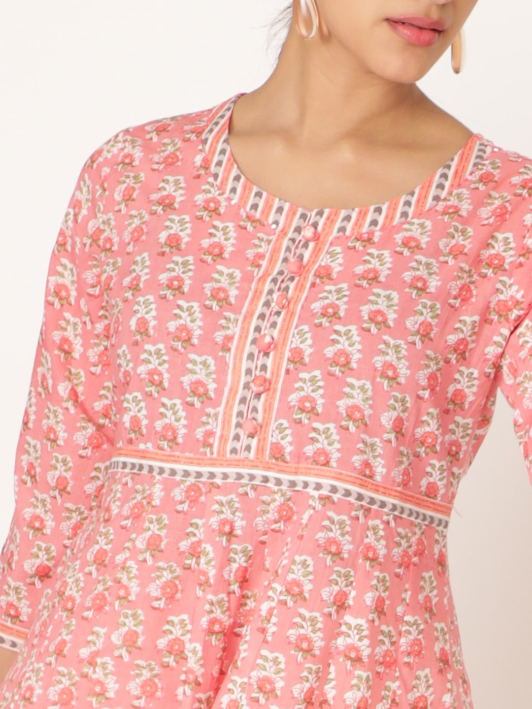 Pink Cotton Handblocked Printed Round Neck Kurta Set