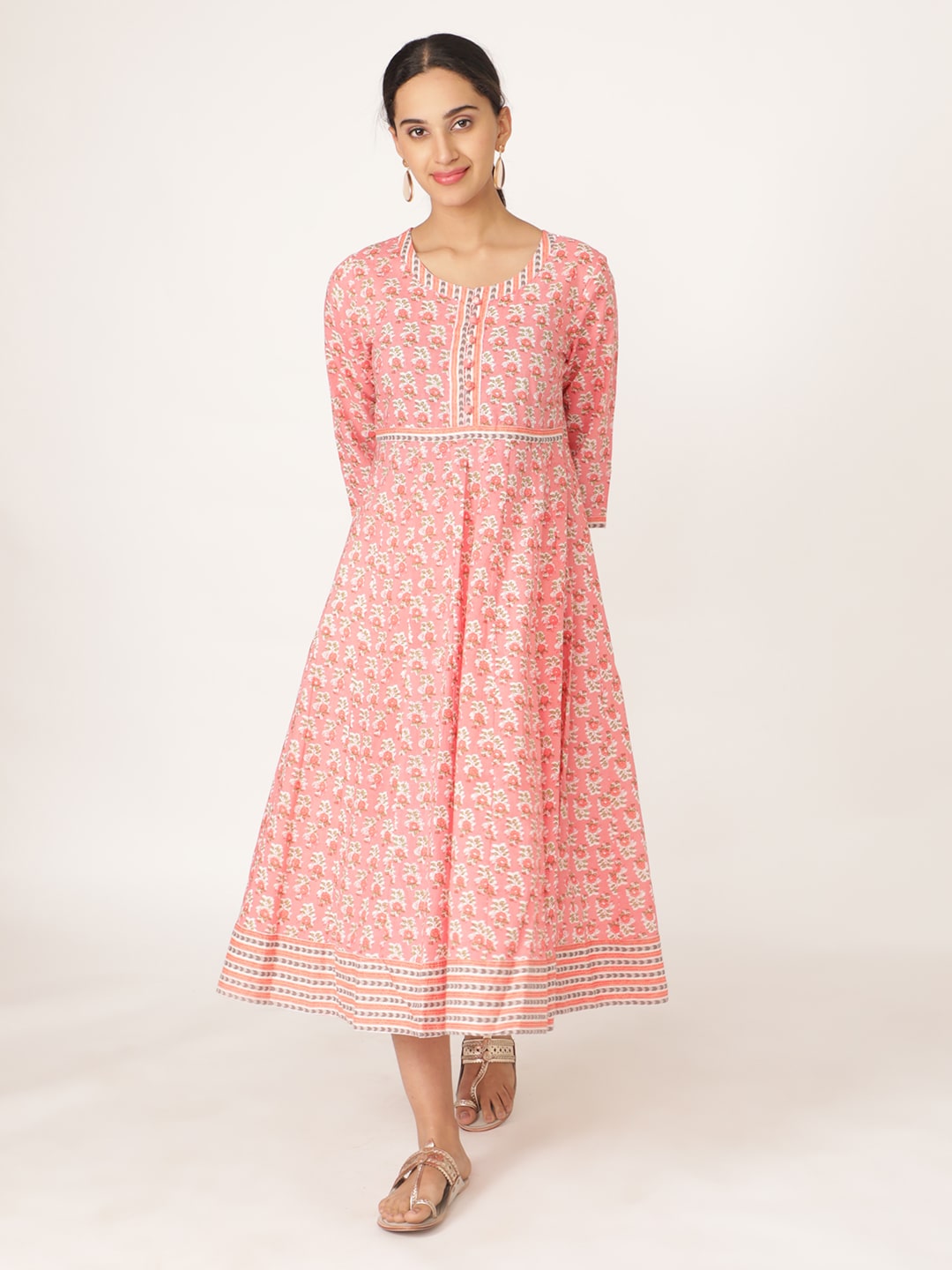 Pink Cotton Handblocked Printed Round Neck Kurta Set