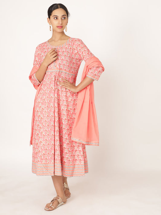 Pink Cotton Handblocked Printed Round Neck Kurta Set