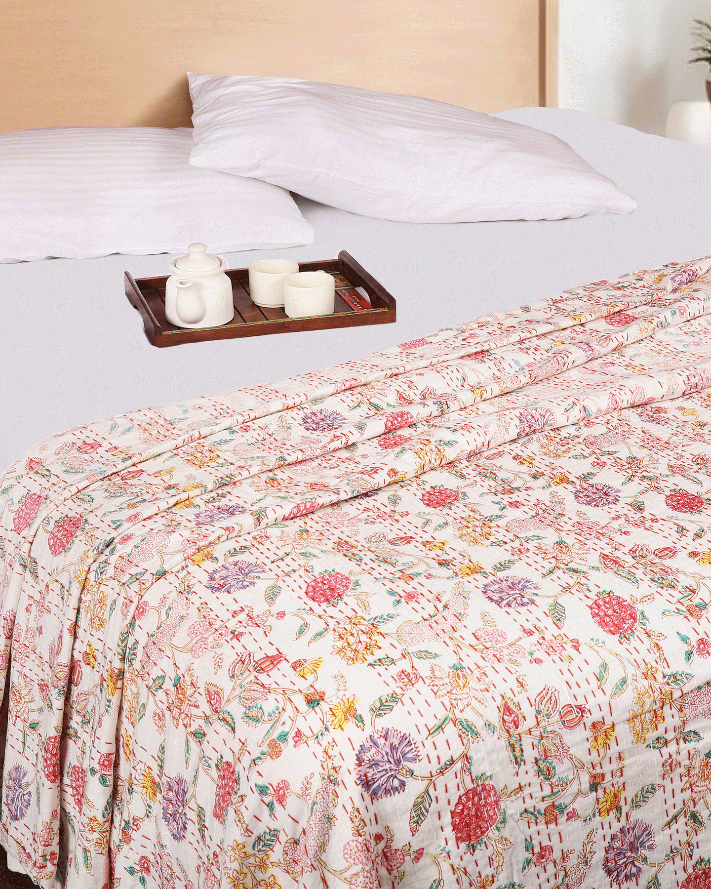 White Hand Block Printed Double Bed Dohar/Bed Cover